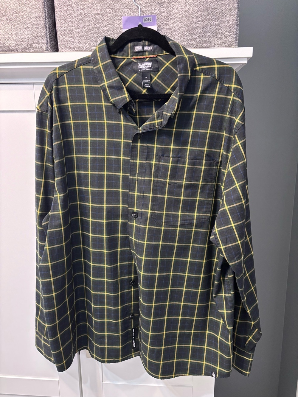 Duluth Trading Co Men’s Black & Yellow Wool Blend Plaid Button-Down Shirt EUC